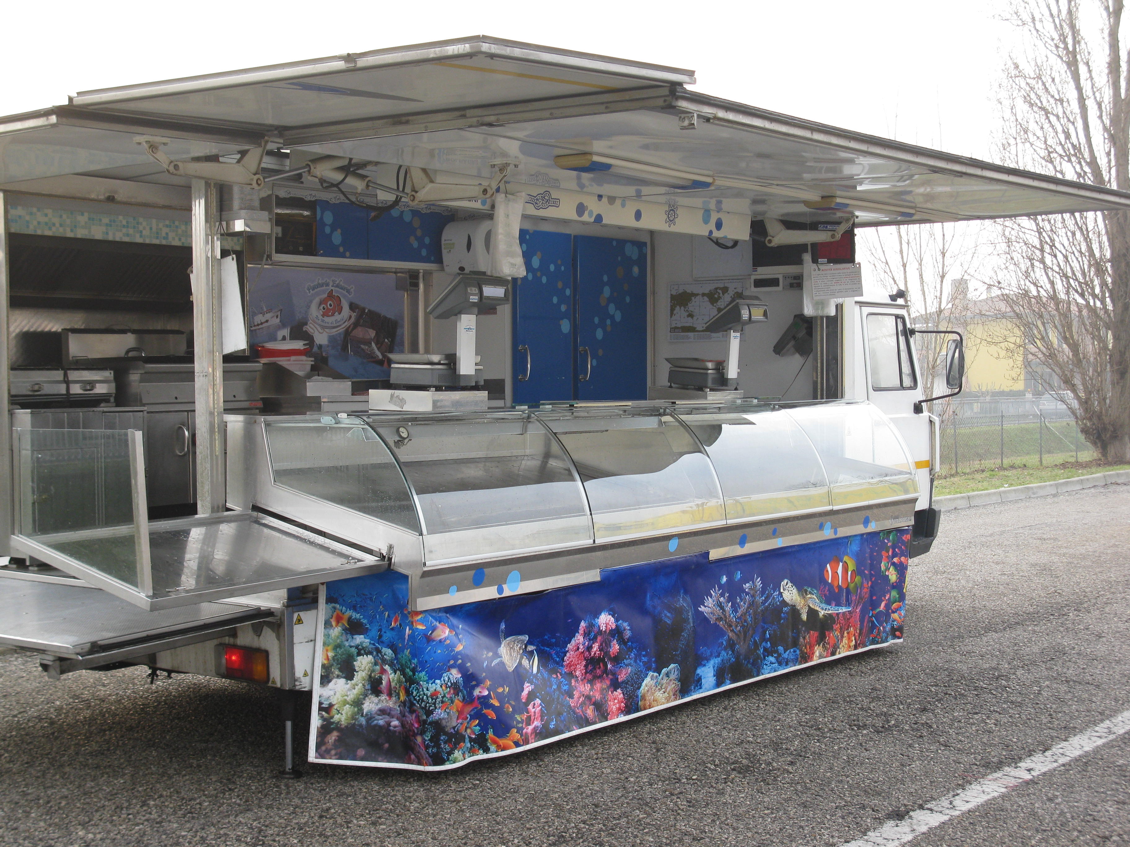 Autonegozio per Pescheria